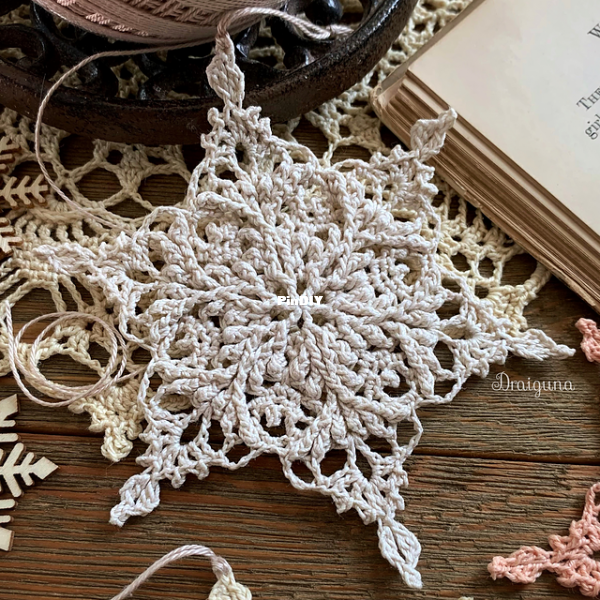 Winterlight Snowflake_medium2.png