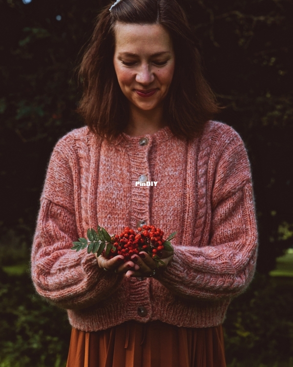 Cinnamon Twist Cardigan2.jpg