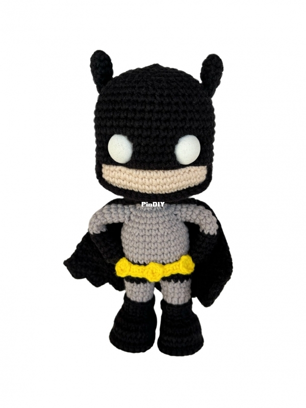 Caco Amigurumi - Juliana Sanches - Beta Man - Portuguese