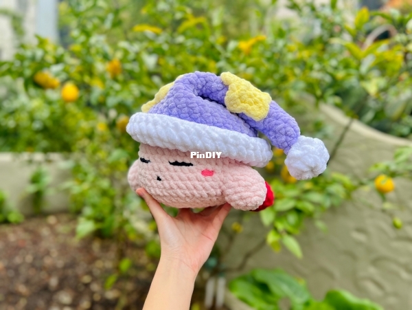 SleepingPinkPuffCrochetPattern.jpg