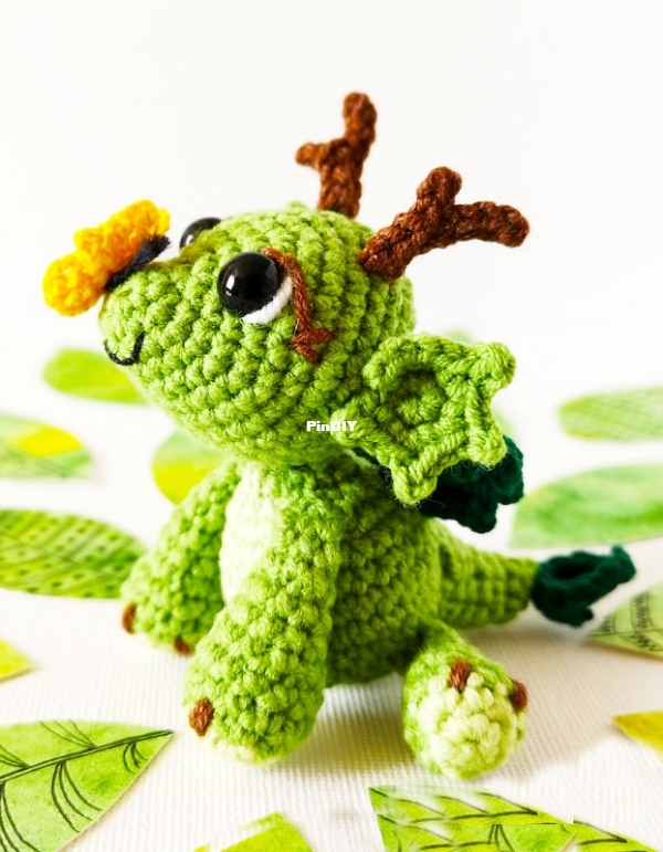Green-Leaf-Dragon-Crochet-PDF-Pattern-2.jpg