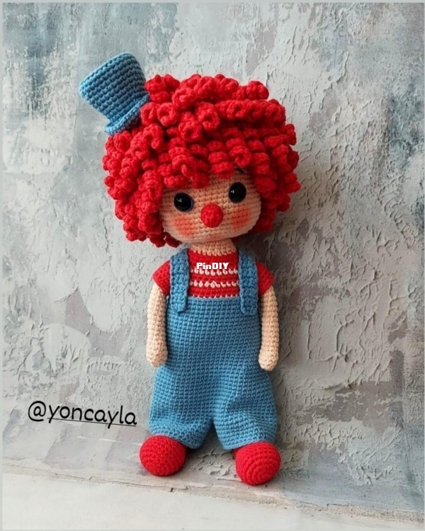 Yoncayla - Yonca İhtiyar - CLOWN.jpg