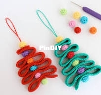 Poppy Bliss - Crochet Ribbon Christmas Tree Pattern