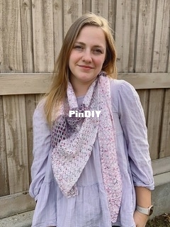 Crowchet Creations - Sweet Pea Small Shawl