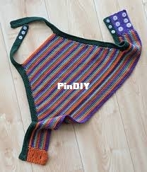 Capulet stitches - Dahlia cropped halter top