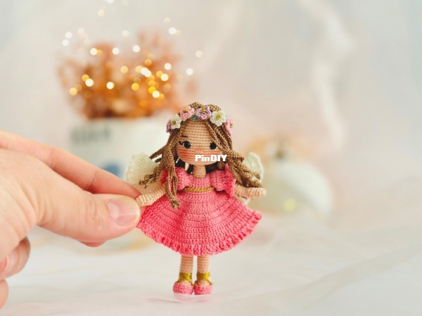 Hillyumak - Butterfly Angel Minny Doll - Muñeca Miniatura Minnie - Spanish