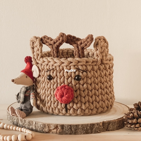 Rudolph Basket.jpg