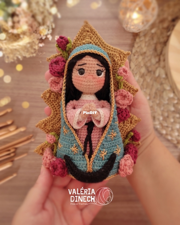 Fios e Tramas - Valéria Dinech - Nuestra Señora de Guadalupe - Portuguese