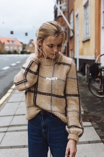 Scotty Sweater by PetiteKnit.jpg