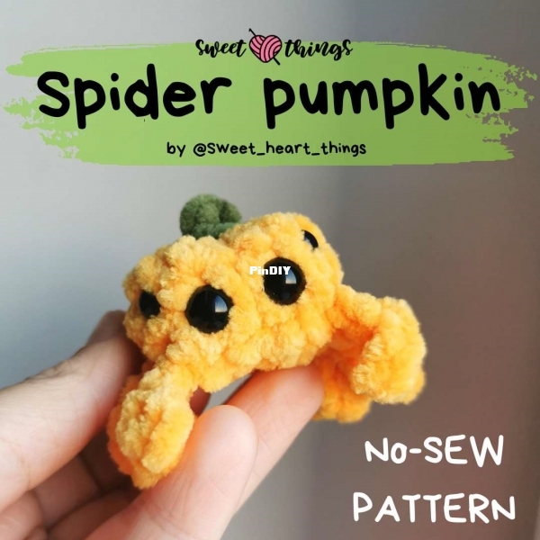 Sweet Heart Things - Victoriia Kyrychuk - Spider Pumpkin_00.jpg