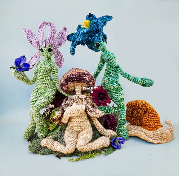 CopyrightMushroomFablesCrochetMAINCOVER_medium2.jpg