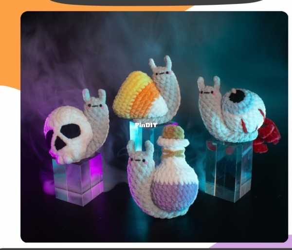 Garden Hoe Crochet - Zoe Young - Halloween Snails Bundle.jpg