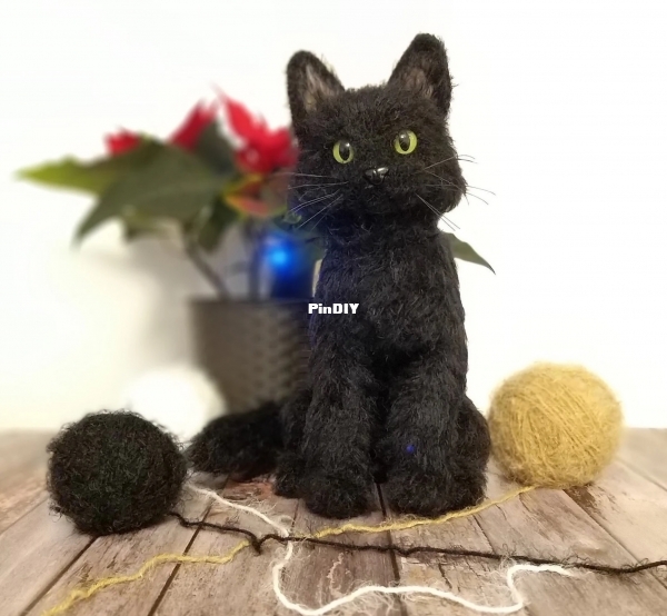 Realistic Cat 1.jpg