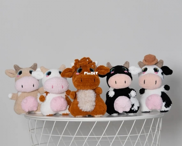 Moona the Cowboy Cow.jpg