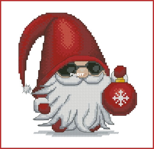15_Christmas_Gnomes_Kanda_Sae_Leaw_15.jpg