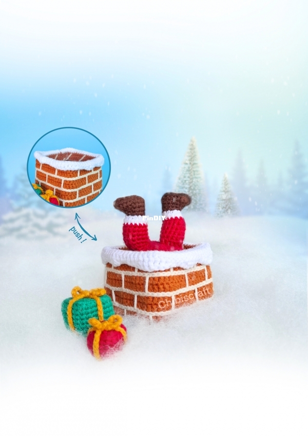 Chibiscraft - Febby Kurniawati Pranajaya - Peek-a-Boo Santa stuck in chimney.jpg