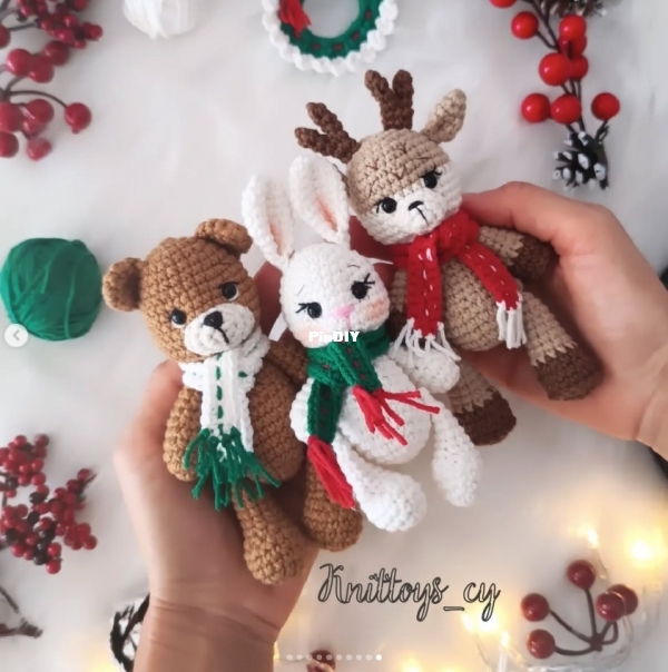 Knittoys_cy.jpg