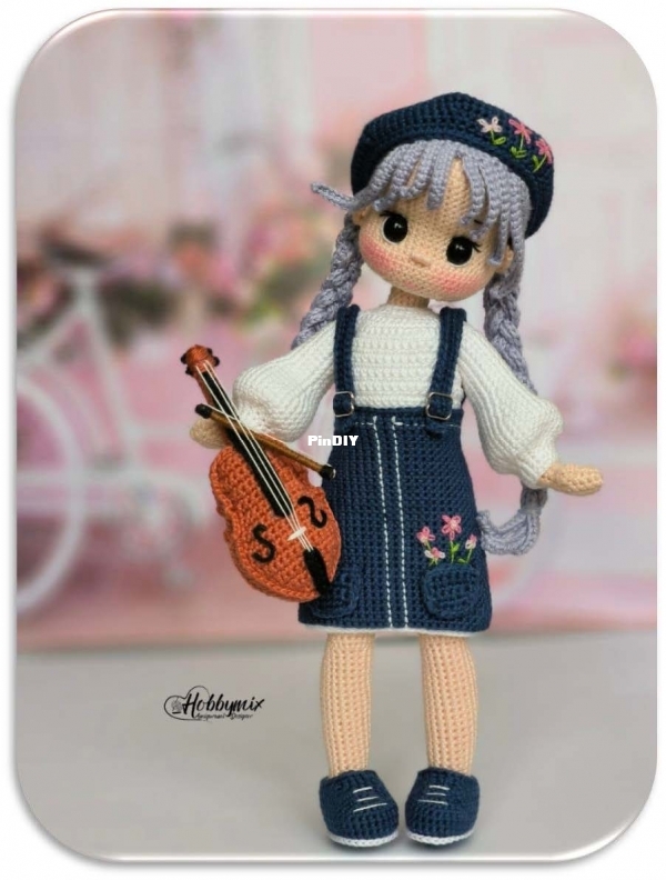 HobbyMix - Nuray Dagli - Pera Doll.jpg