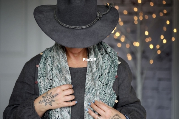 Winter&#039;s Finery Green4.jpg