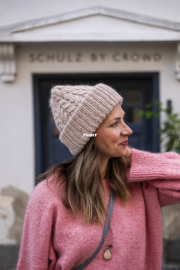 knits twist it.jpg