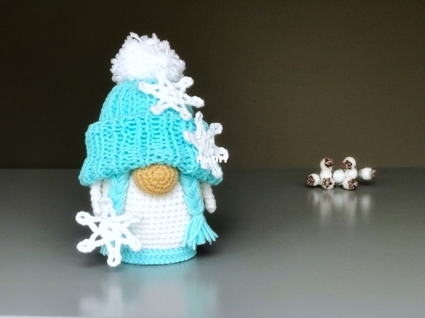 Snowflake Gnome - Natalia Perezhegina.jpg
