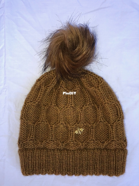 Beekeeper_Beanie_IMG_4971_medium2.jpg