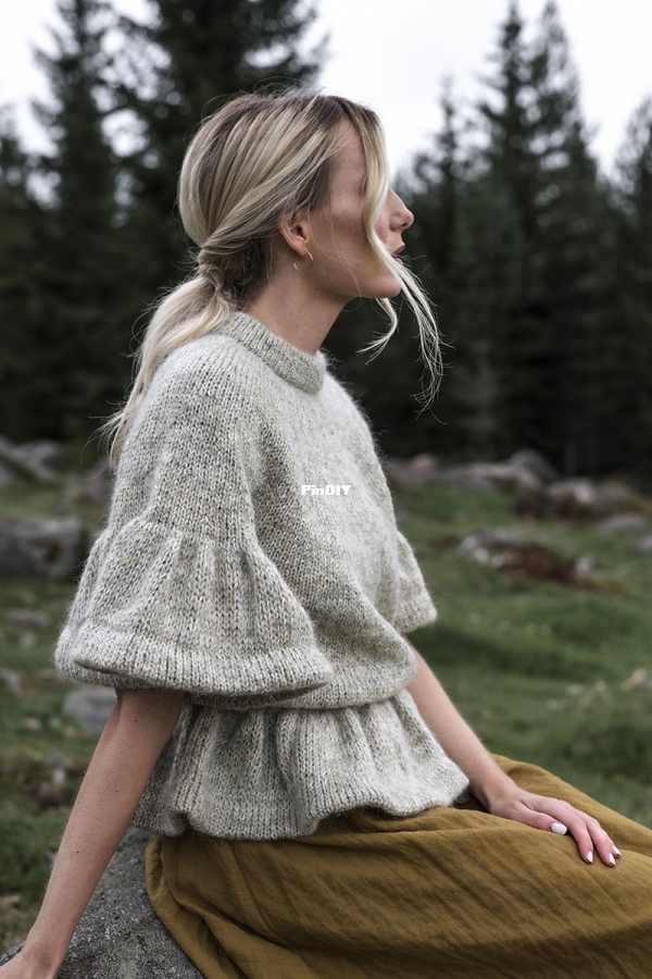 Iris Pullover2.jpg