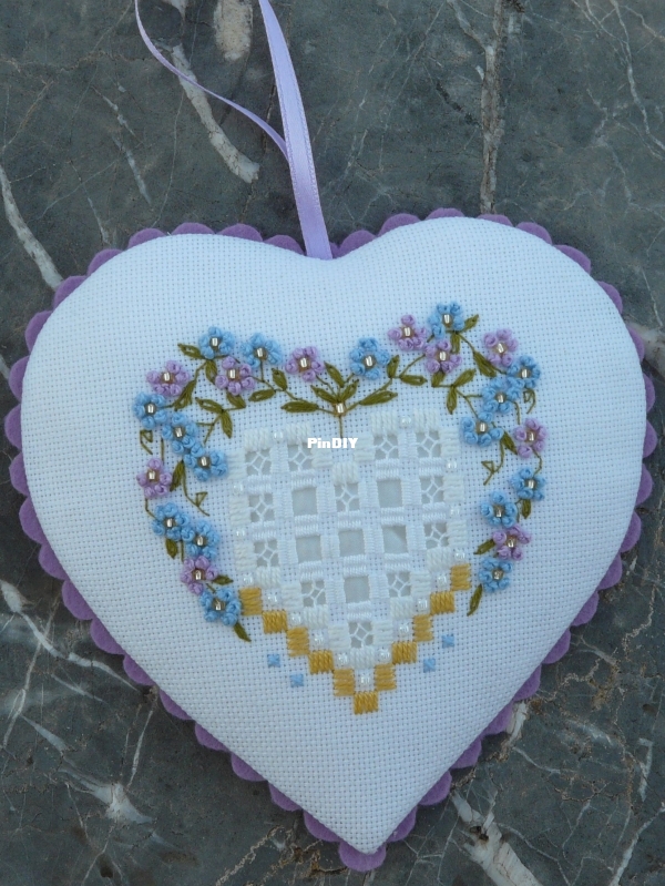 Hardanger Heart.jpg