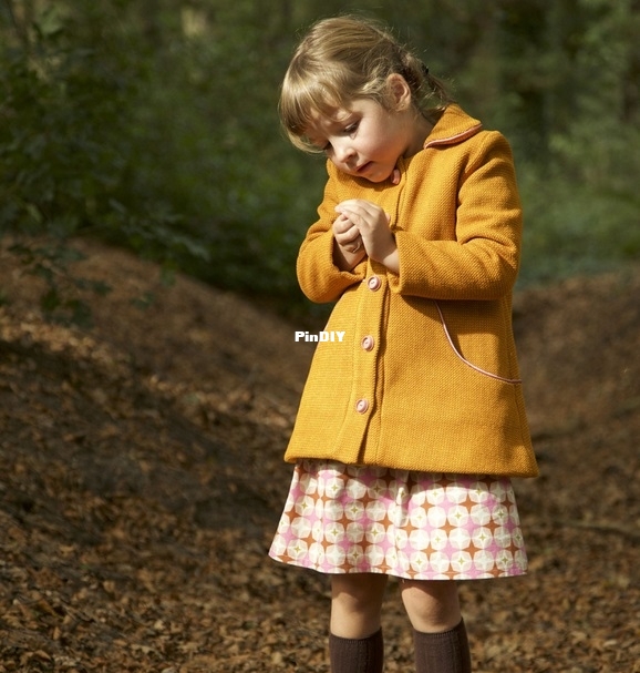 Screenshot 2025-02-12 at 09-29-40 The Louisa Coat Textillia.jpg
