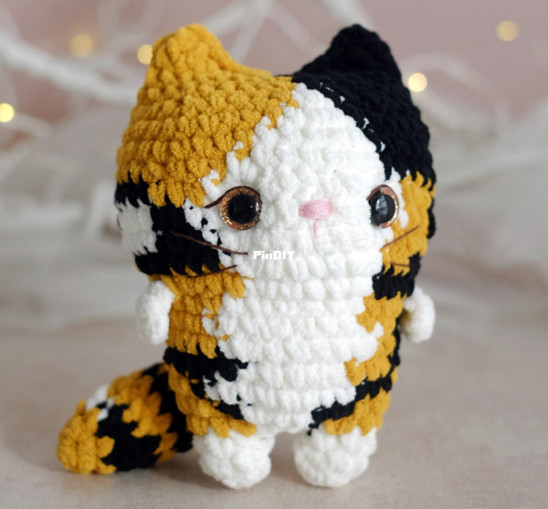 quirkcatscalico.PNG