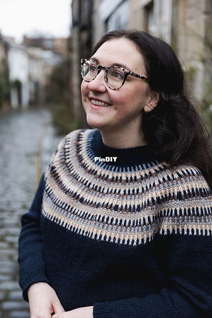 Kintra_KintraSweater_0091_medium2.jpg