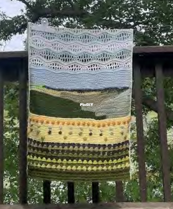 van Nguyễn - The landscape prayer shawl .jpg