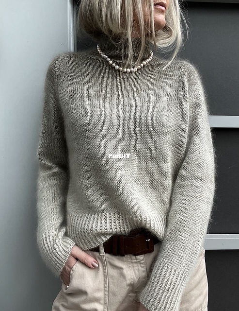 fade sweater.jpeg