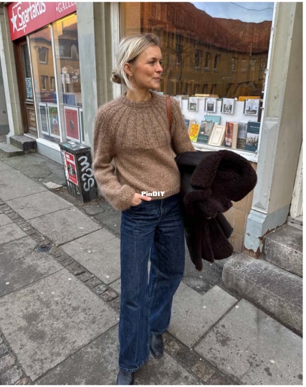 Sunday sweater 1
