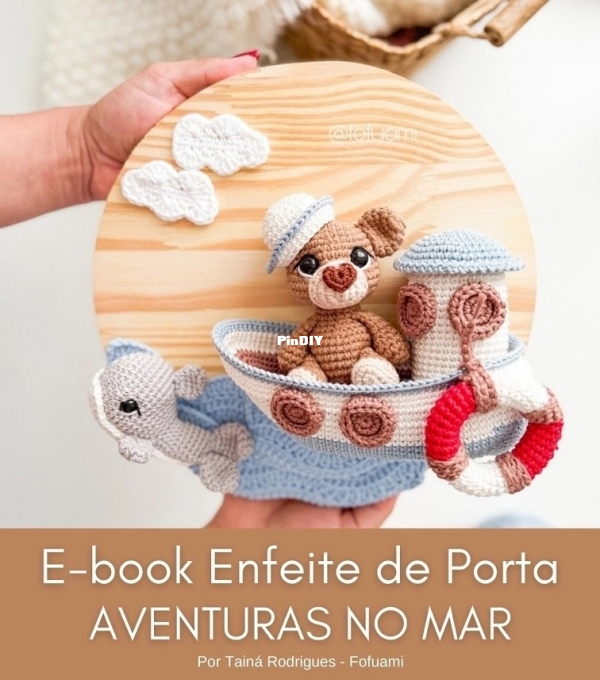 Fofuami-Taina Rodrigues-EBook Aventuras no Mar Enfeite de Porta.jpg