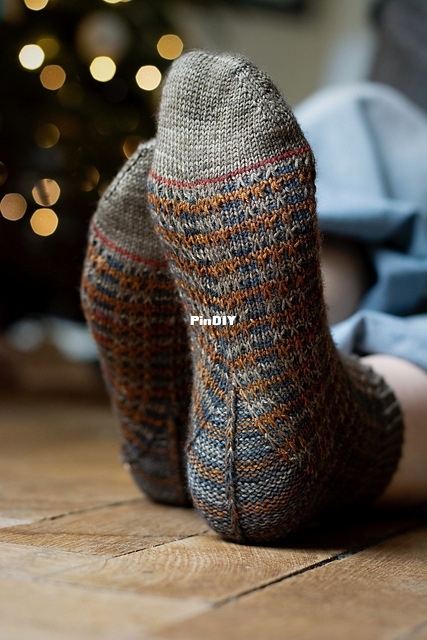 Tartansocks3.jpg