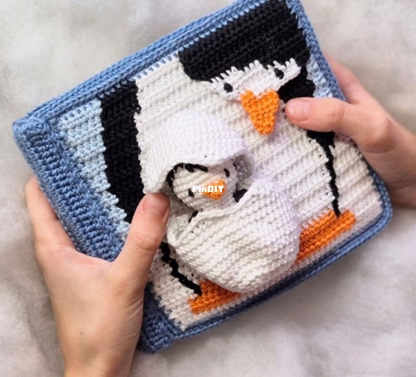 Little penguin on the ice floe BOOK.JPG