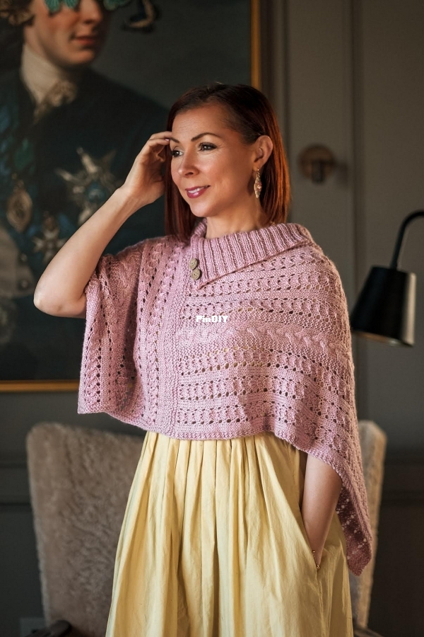 Orli Poncho1.jpg