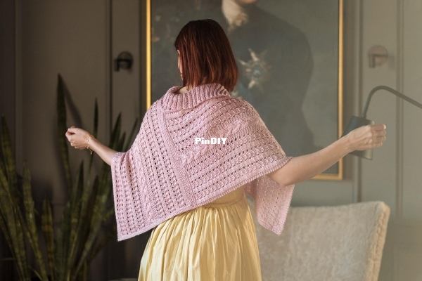 Orli Poncho2.jpg