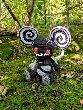 Zombiemouse.jpg