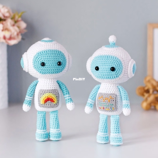 Tatiana Saienko - Baby Robot.jpg