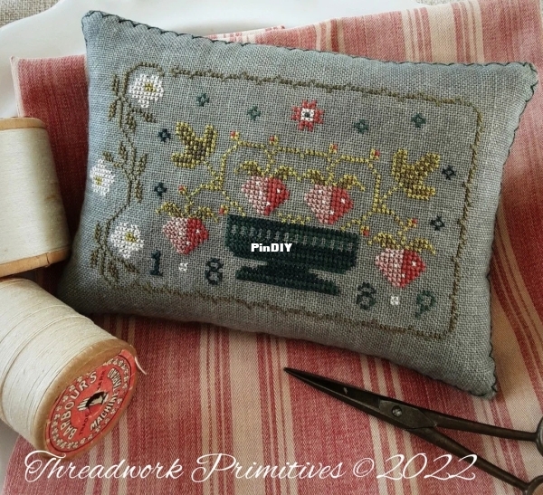 Summer Basket - Threadworks Primitive.jpg