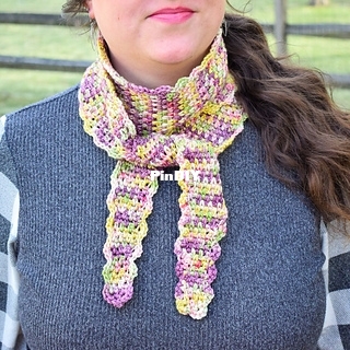 pretty_petal_skinny_scarf_dk_2resi__1__small2.jpg