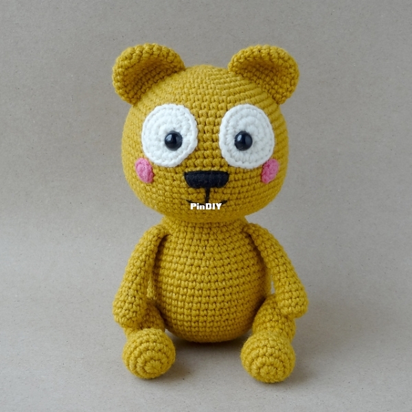 JuliHMtoys - Julia Matiienko - Cutie Bear - English