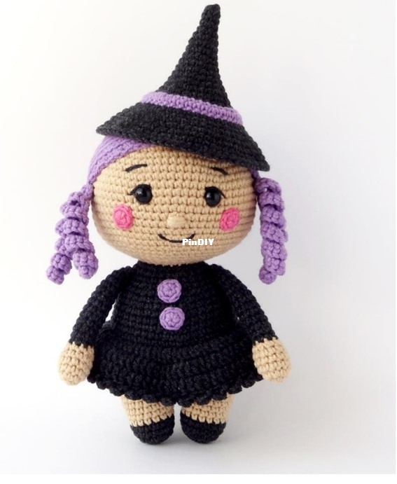 JuliHMtoys - Julia Matiienko - Witch - English