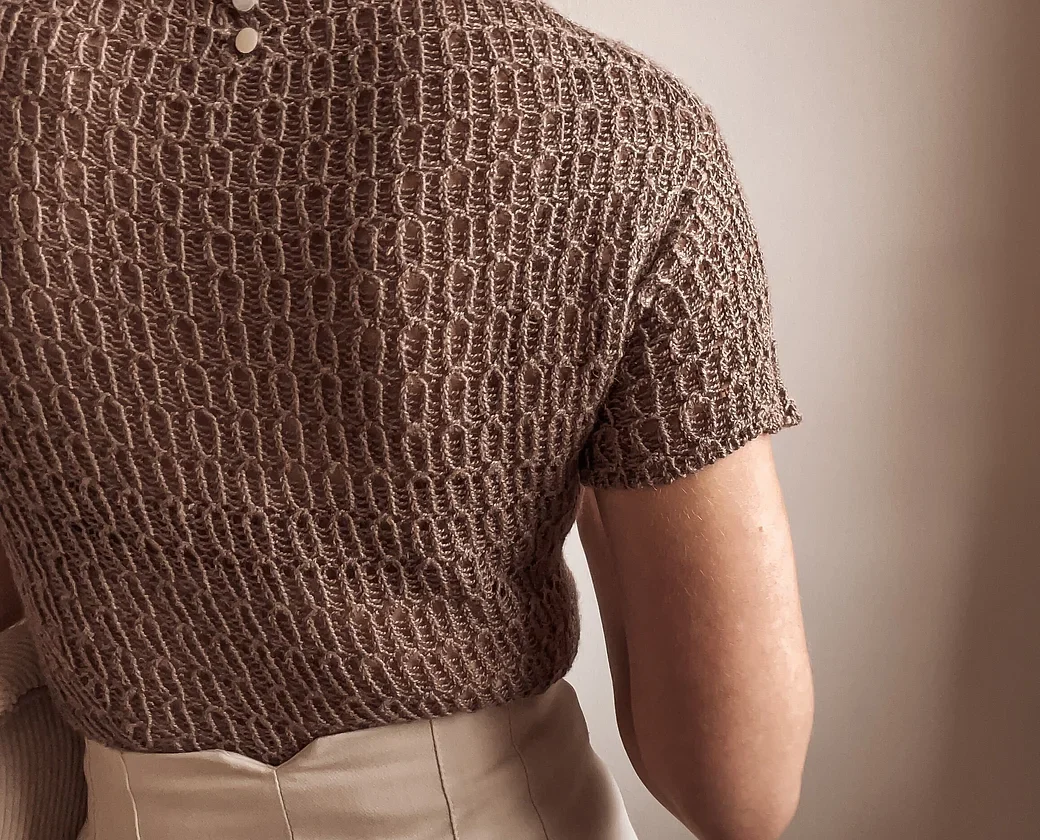 ChainSweater2.jpg