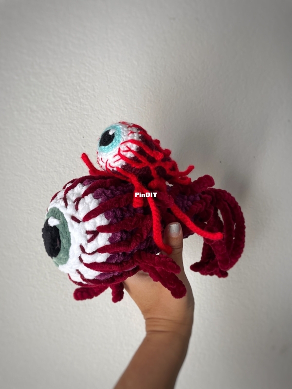 Eyeball_1.jpg