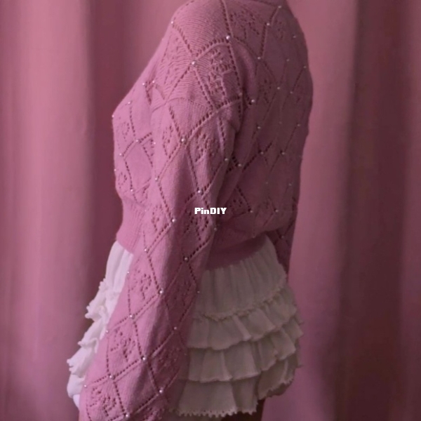 cardigan back.jpg