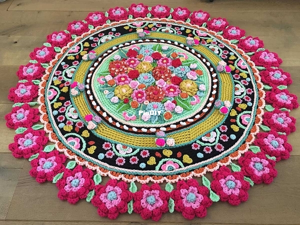 haakpakket-vloerkleed-crochet-kit-rug-garden-of-joy-adindas-world-002.jpg