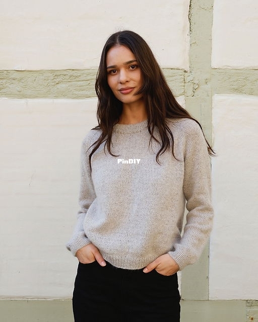 Sweatshirt1.jpg